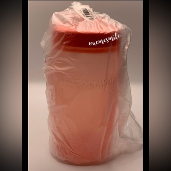 Tupperware Universal Beverage Tumbler Jar Set - Picture 5 of 11